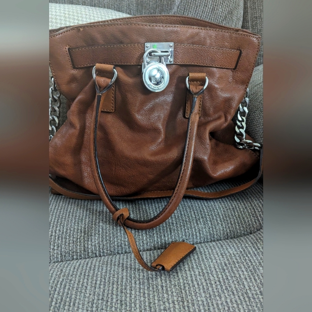 Michael kors Hamilton bag, like new condition